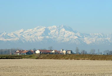 Granozzo con Monticello Italien Sehenswertes Urlaub mal anders
