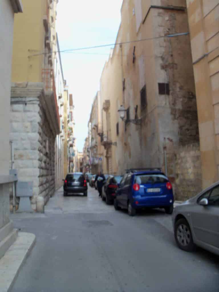 enge typische Gassen in Trapani