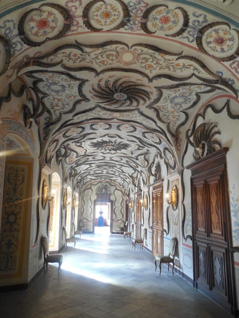 Korridor im Schloss Sarre