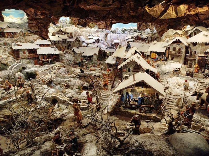 Die größte Weihnachtskrippe des Piemonts in Ciriè