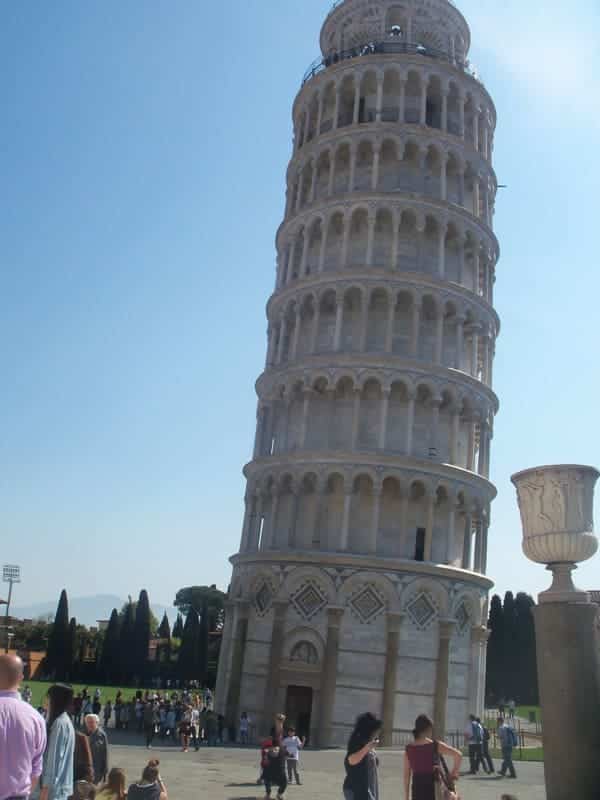 Schräglage des Schiefen Turms von Pisa