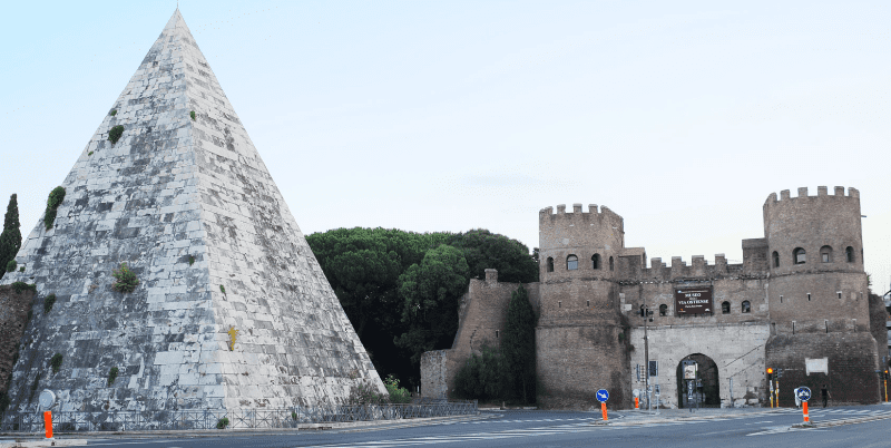 Cestius-Pyramide in Rom